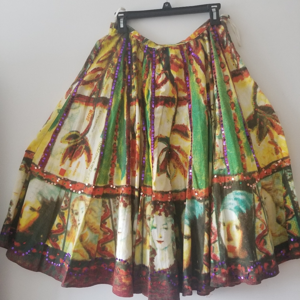 Skirt